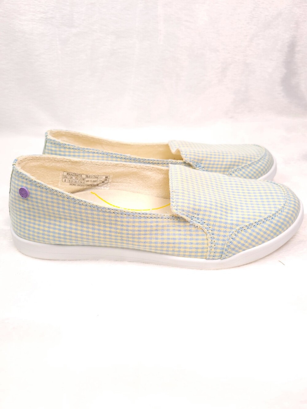 Vionic Beach Manzanita Womens Slip On Sneakers Green Checkered Gingham Pattern 8